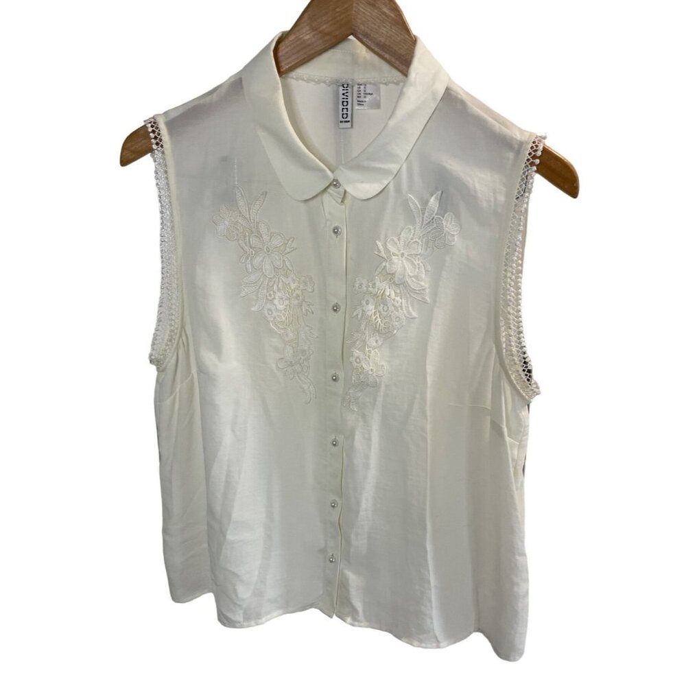 H & M White Sleeveless Embroidered Button Front Lacy Blouse Top Sz 12 Coastal